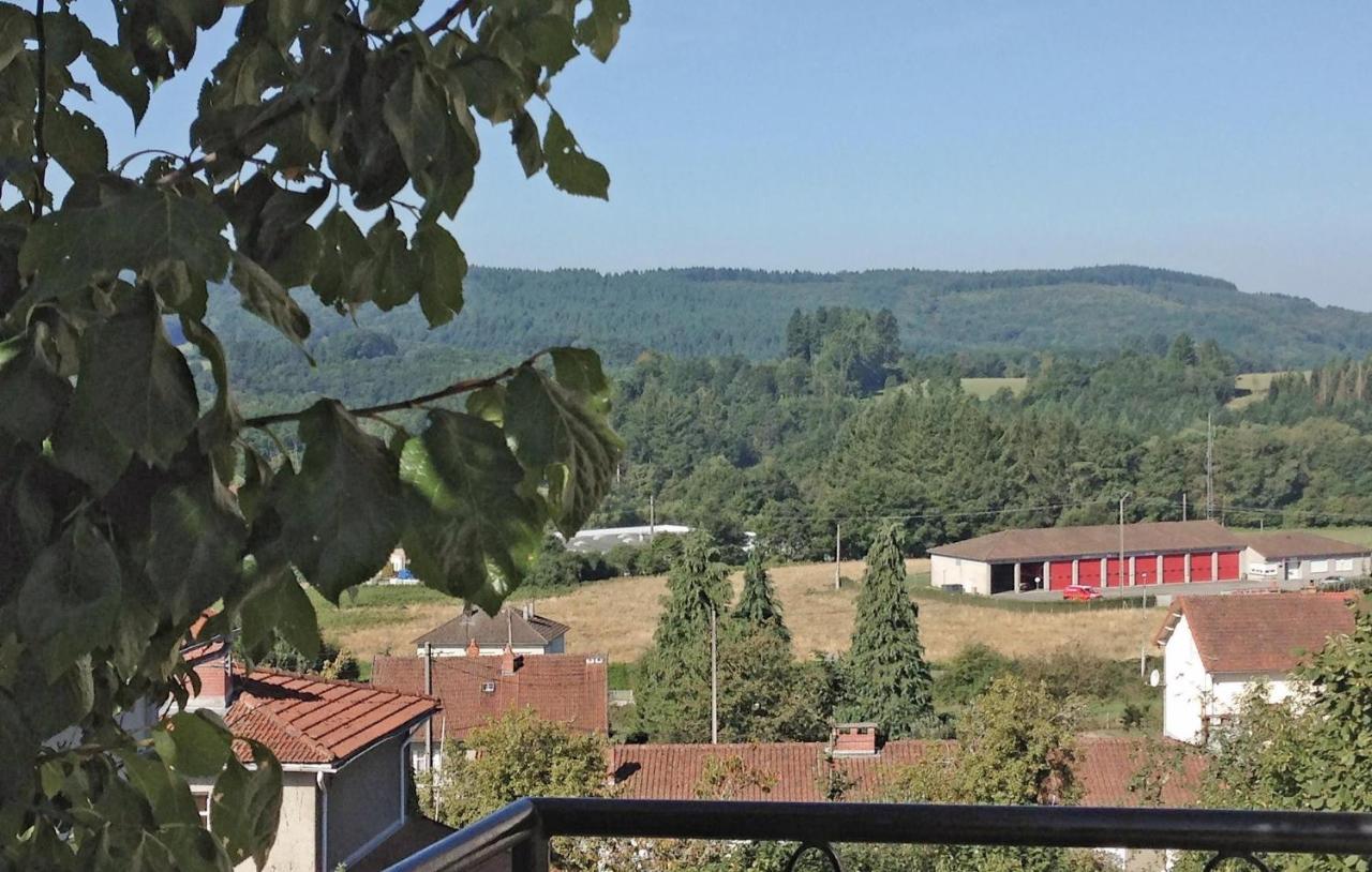 Awesome Home In Peyrat Le Chateau Zewnętrze zdjęcie